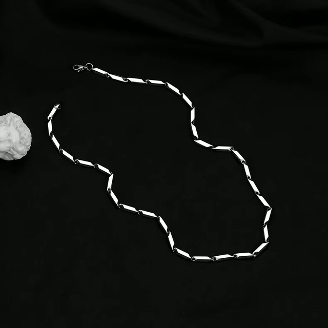 break necklace (N19)