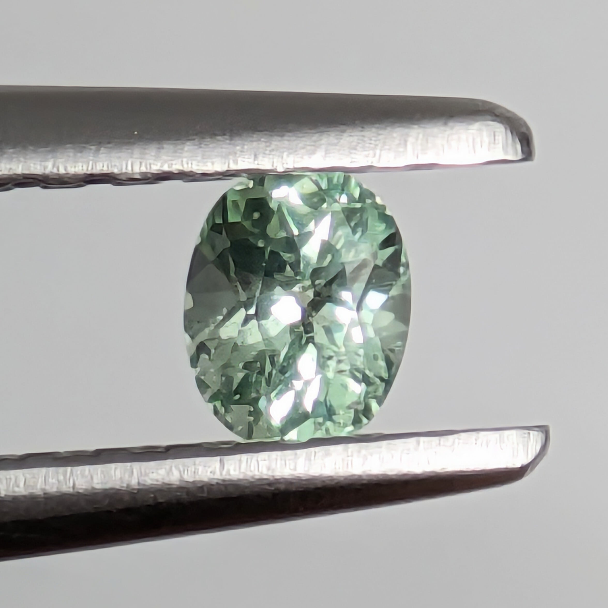コーネルピンルース タンザニア産【0.120ct】PRO209435 | Gem's Subculture