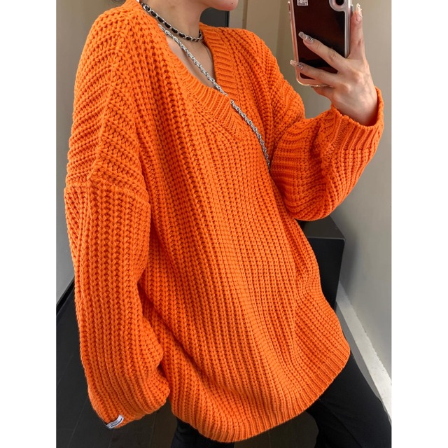 wide sleeve v-neck knit　ワイドスリーブVネックニット　J1602