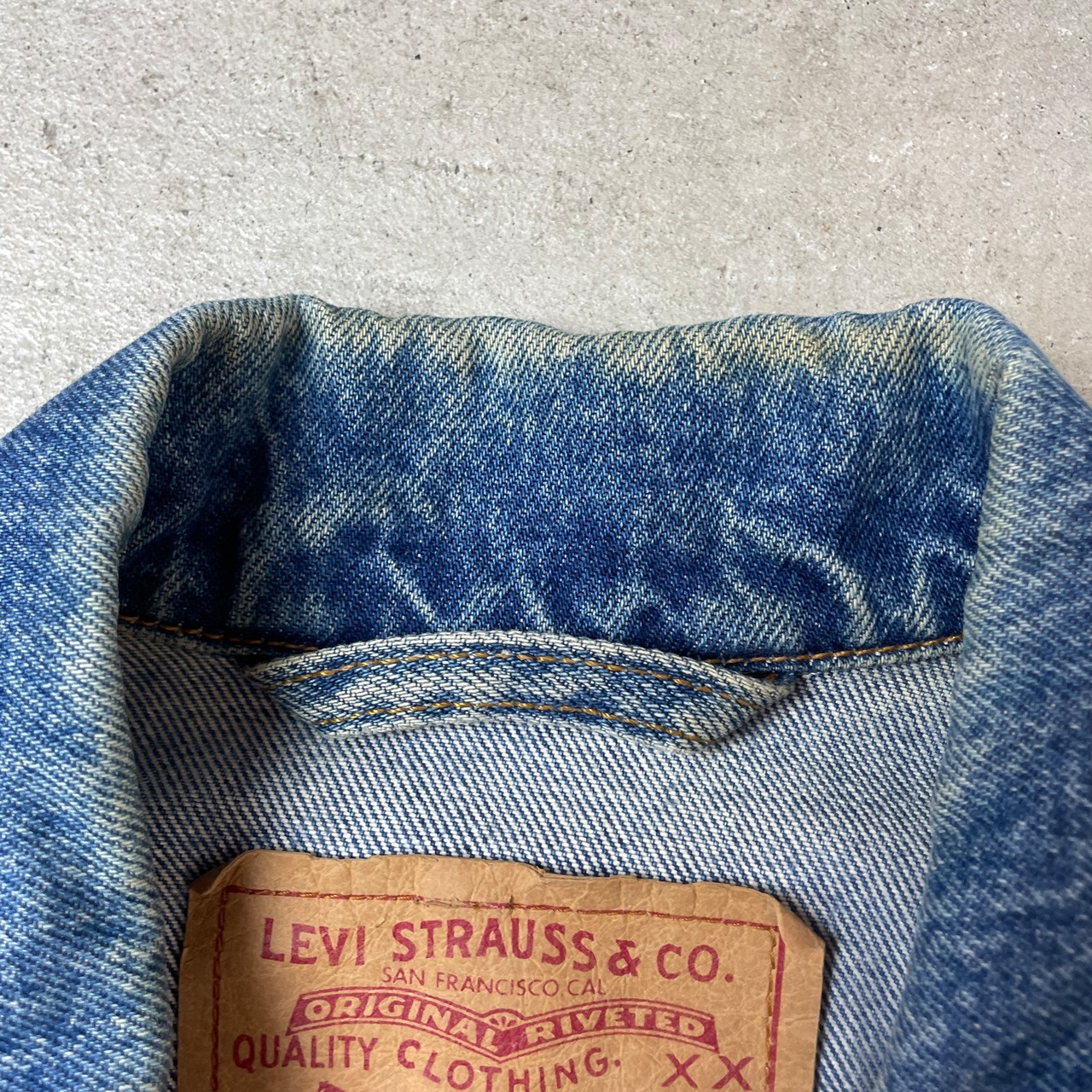 90年代 クロアチア製 Levi