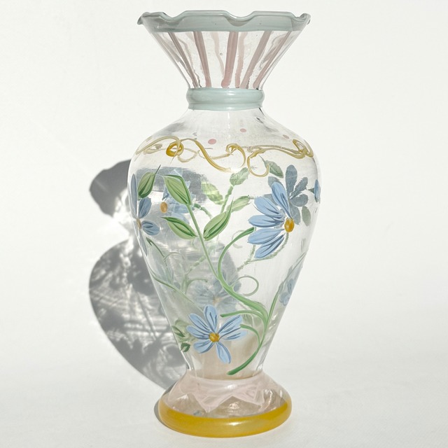 Flower paint vase