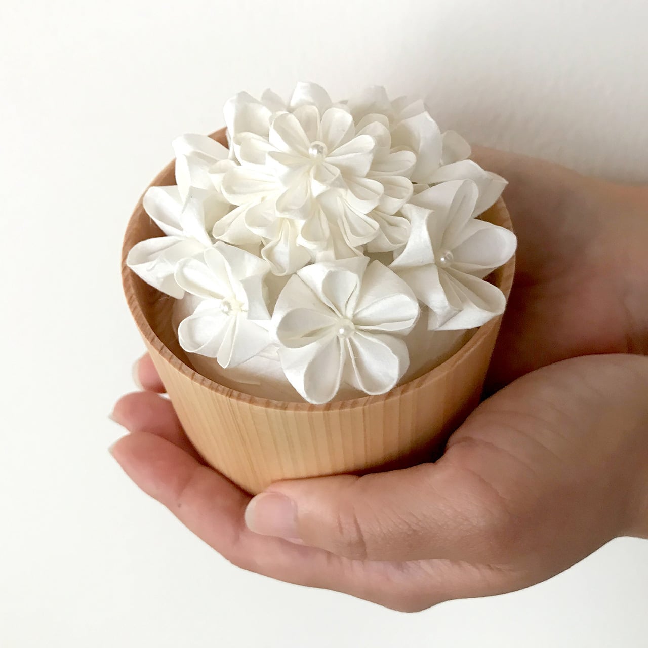 kaminoka -紙ノ香- 花かご【アロマディフューザー】 | つまみかんざし彩野