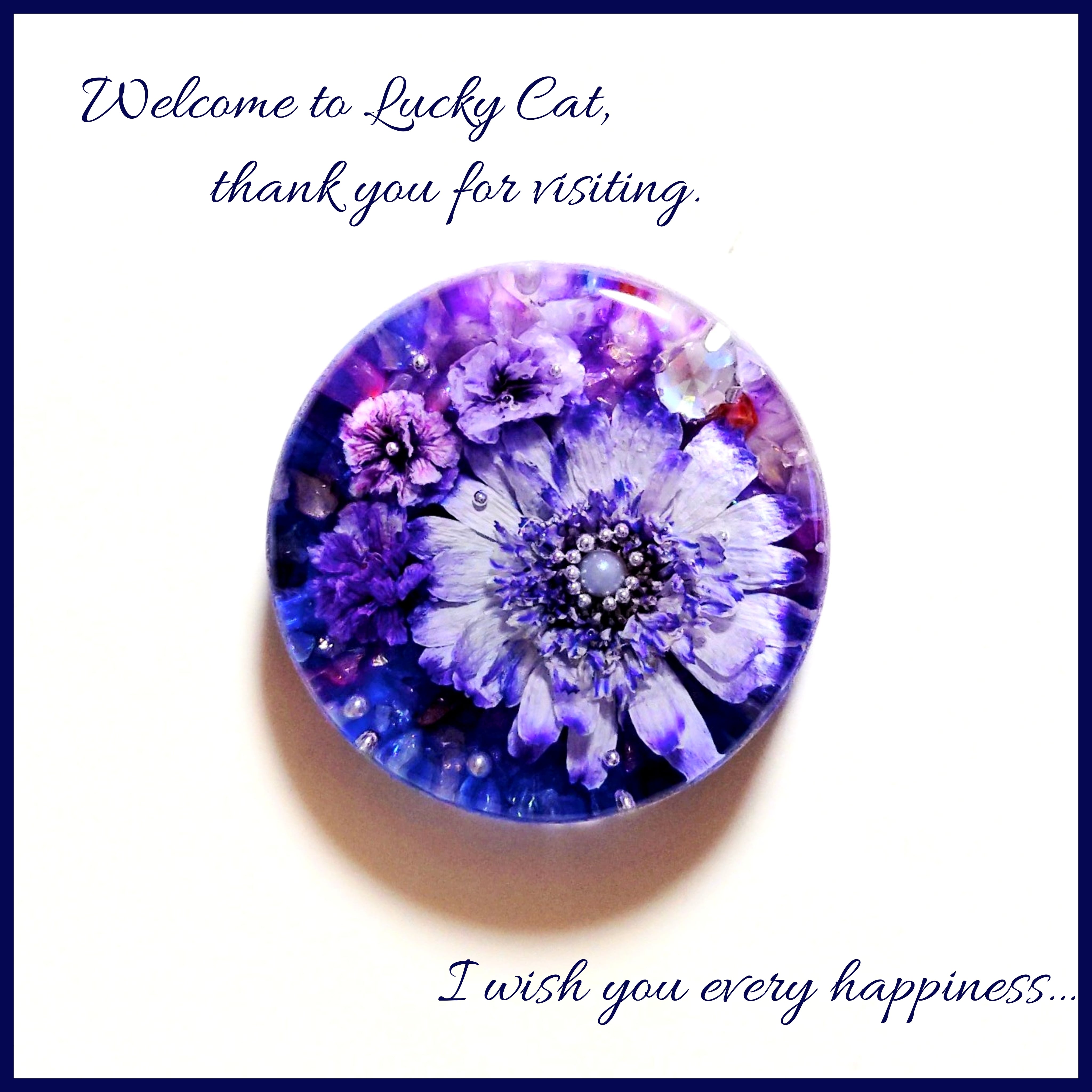 No.672レジン ヘアゴム キーホルダー ピンバッジ カスミソウ