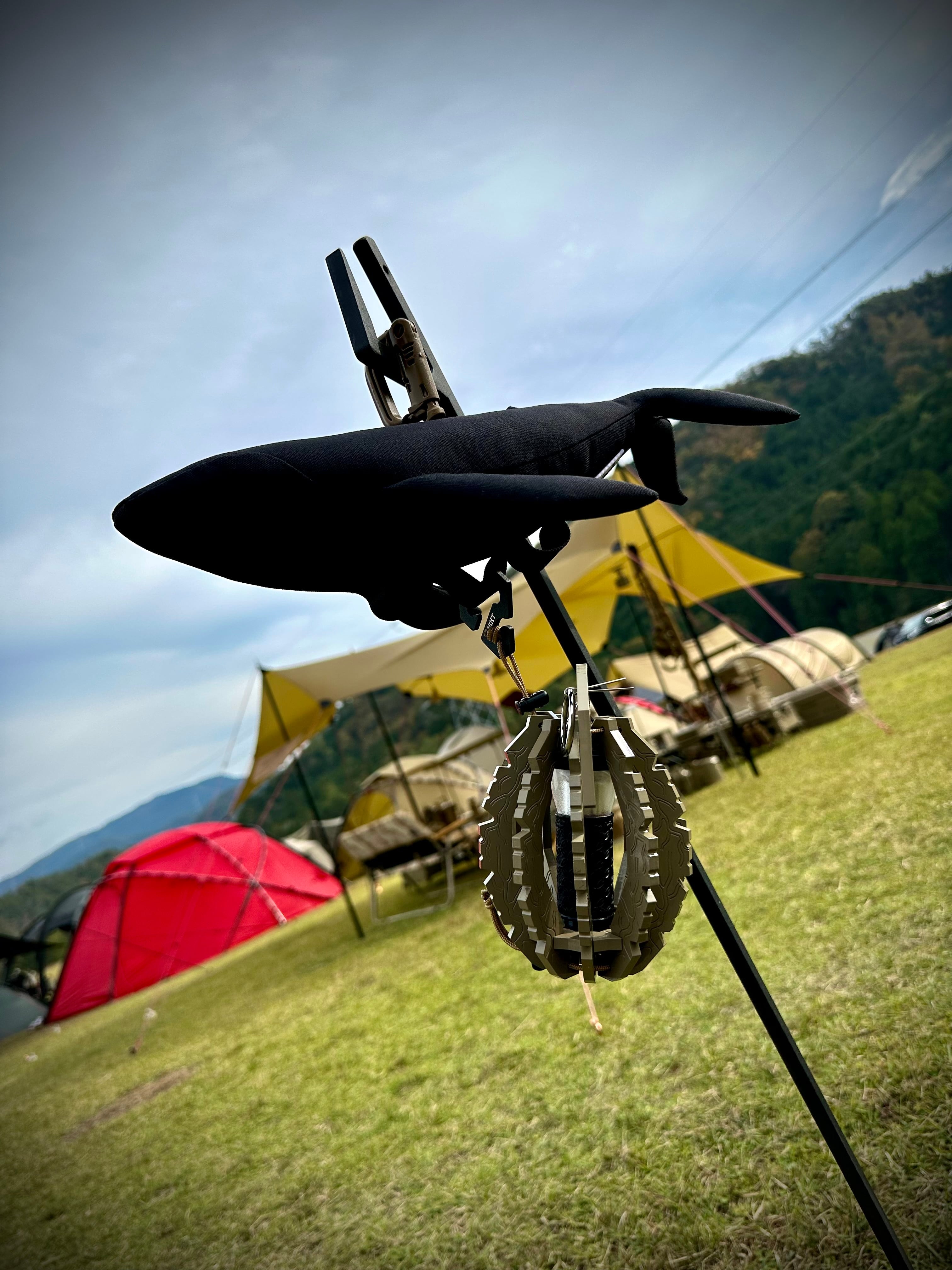 タクティカルなクジラ』 | BADLANDS OUTDOOR SUPPLY