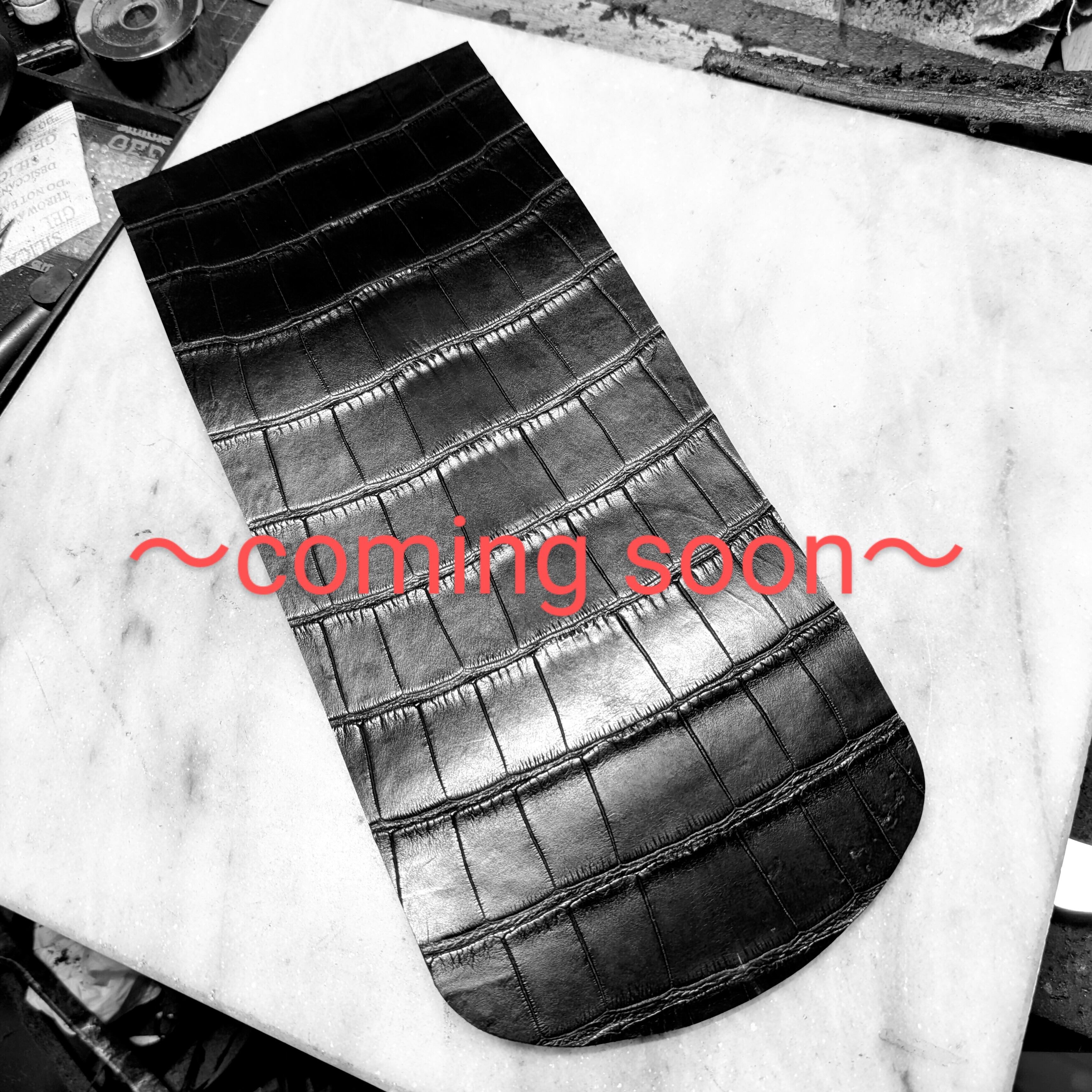 三つ折りショートウォレットno9ray silver &leather 未使用