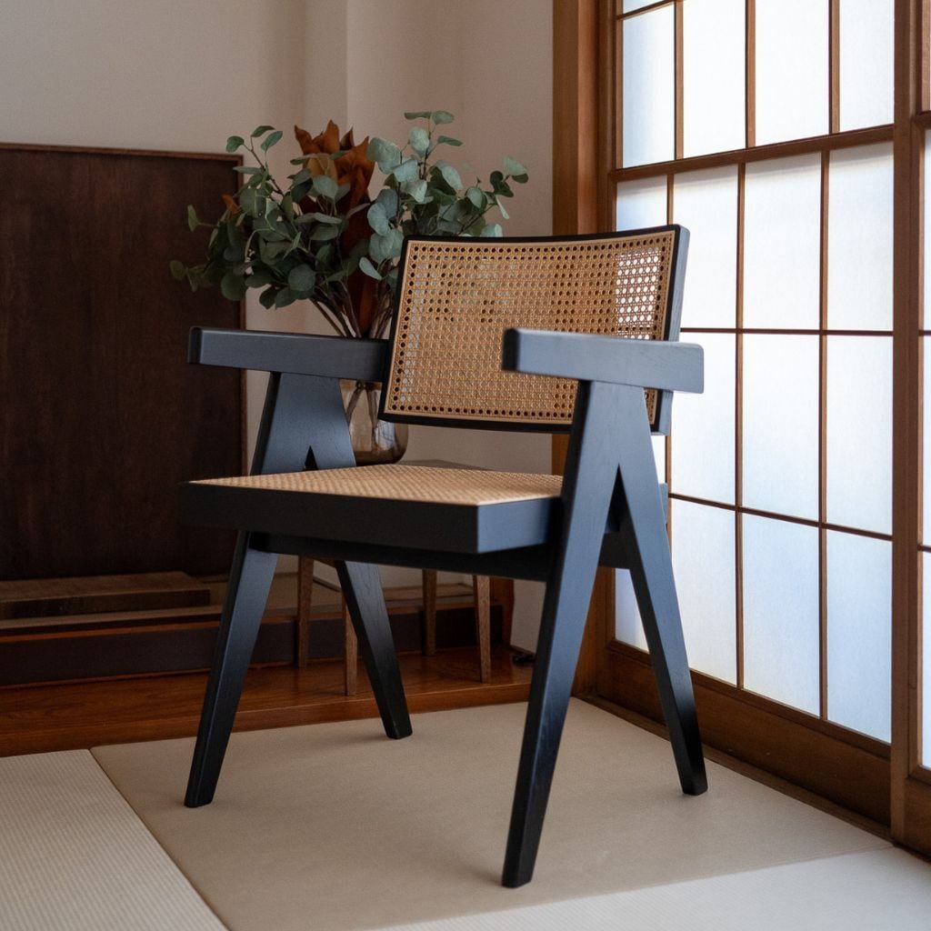 V-leg Office Chair PH28 Black / Vレッグオフィスチェア V-leg Office Chair PH28 Black / Vレッグオフィスチェア
