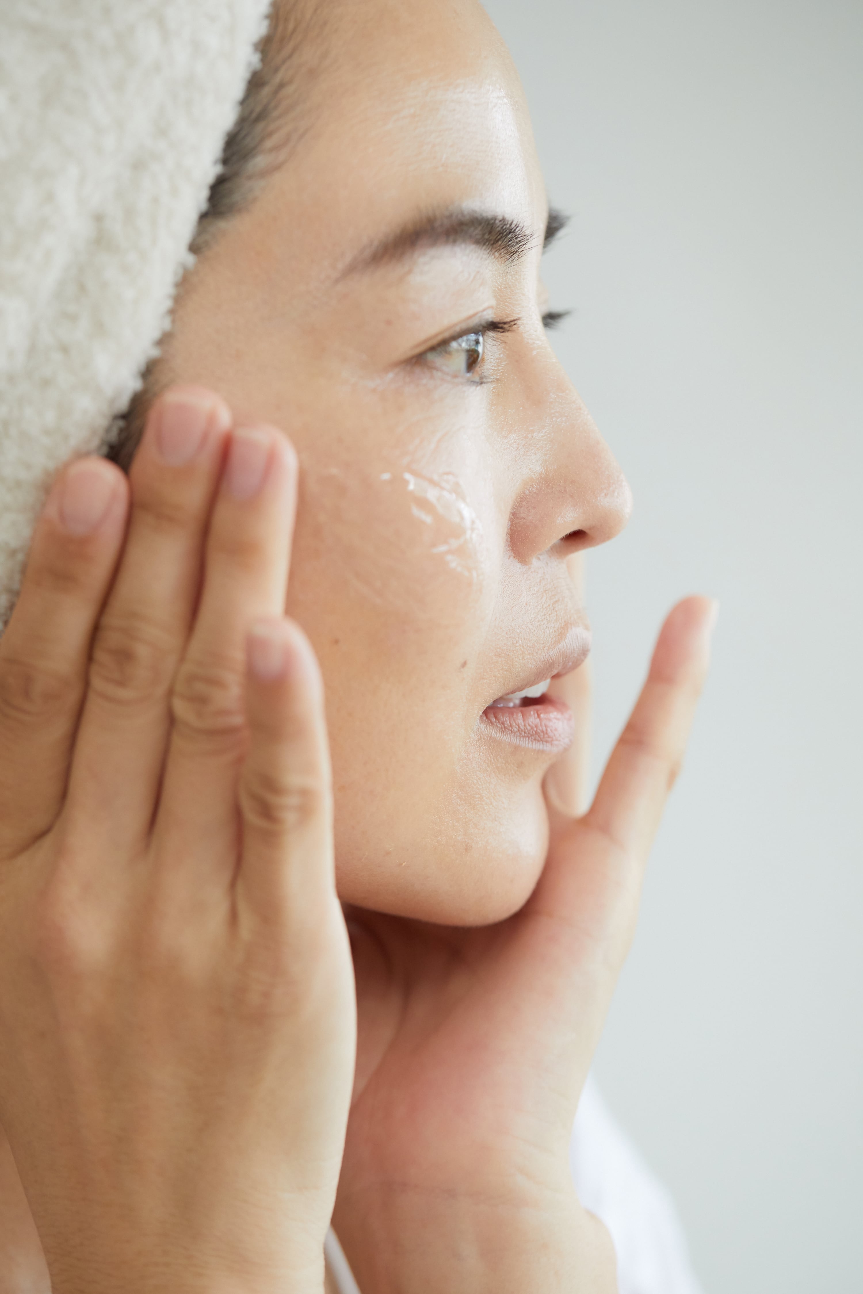 ロクハナ スキンファーミング アンド クリアクレンジング | THE9SHOP