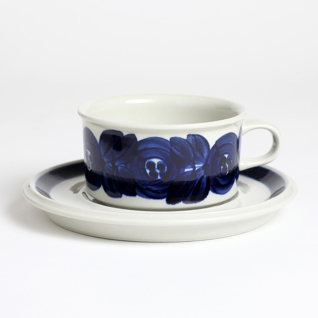 ARABIA アラビア Anemone アネモネ ティーカップ＆ソーサー - 64 北欧ヴィンテージ