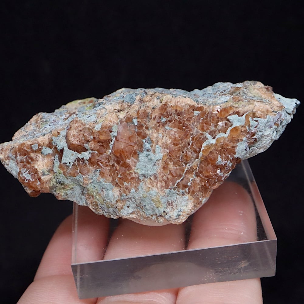 希少！アンドラダイト ガーネット トレモライト 柘榴石 透閃石 55.8g