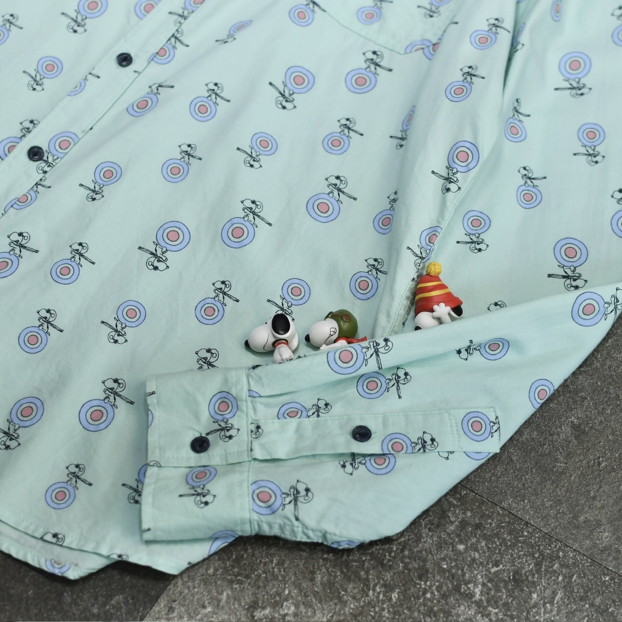 PEANUTS snoopy pattern shirt