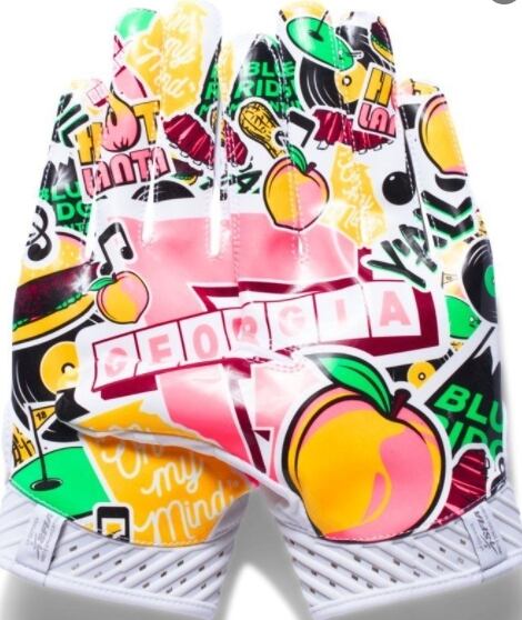 UA SPOTLIGHT 限定カラー ジョージア アメフト グローブ