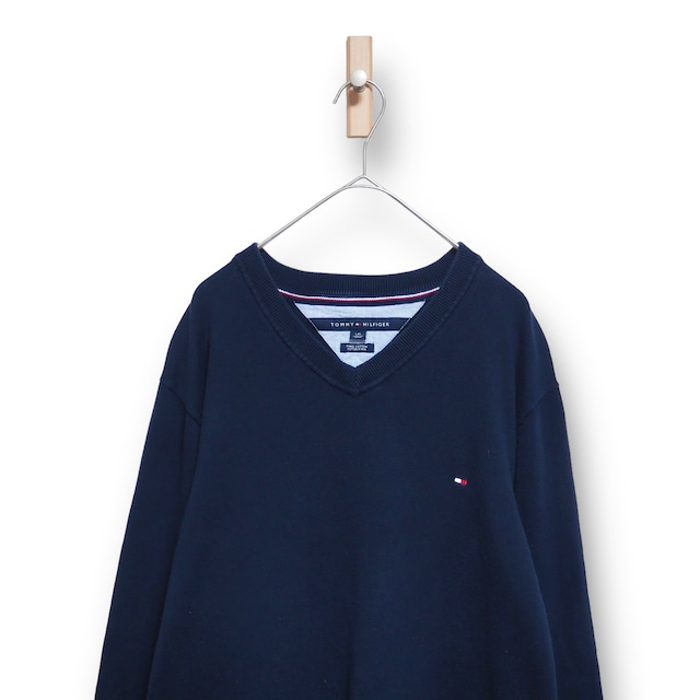 【TOMMY HILFIGER】Vネックニット