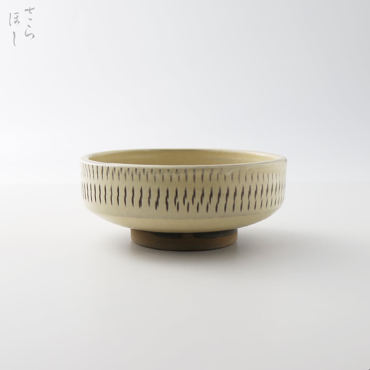 小鹿田焼き　大皿　未使用品　皿立て付き 小鹿田焼 小袋窯 3寸5分切立皿 (深) 内外飛びかんな 白 直径約10cm