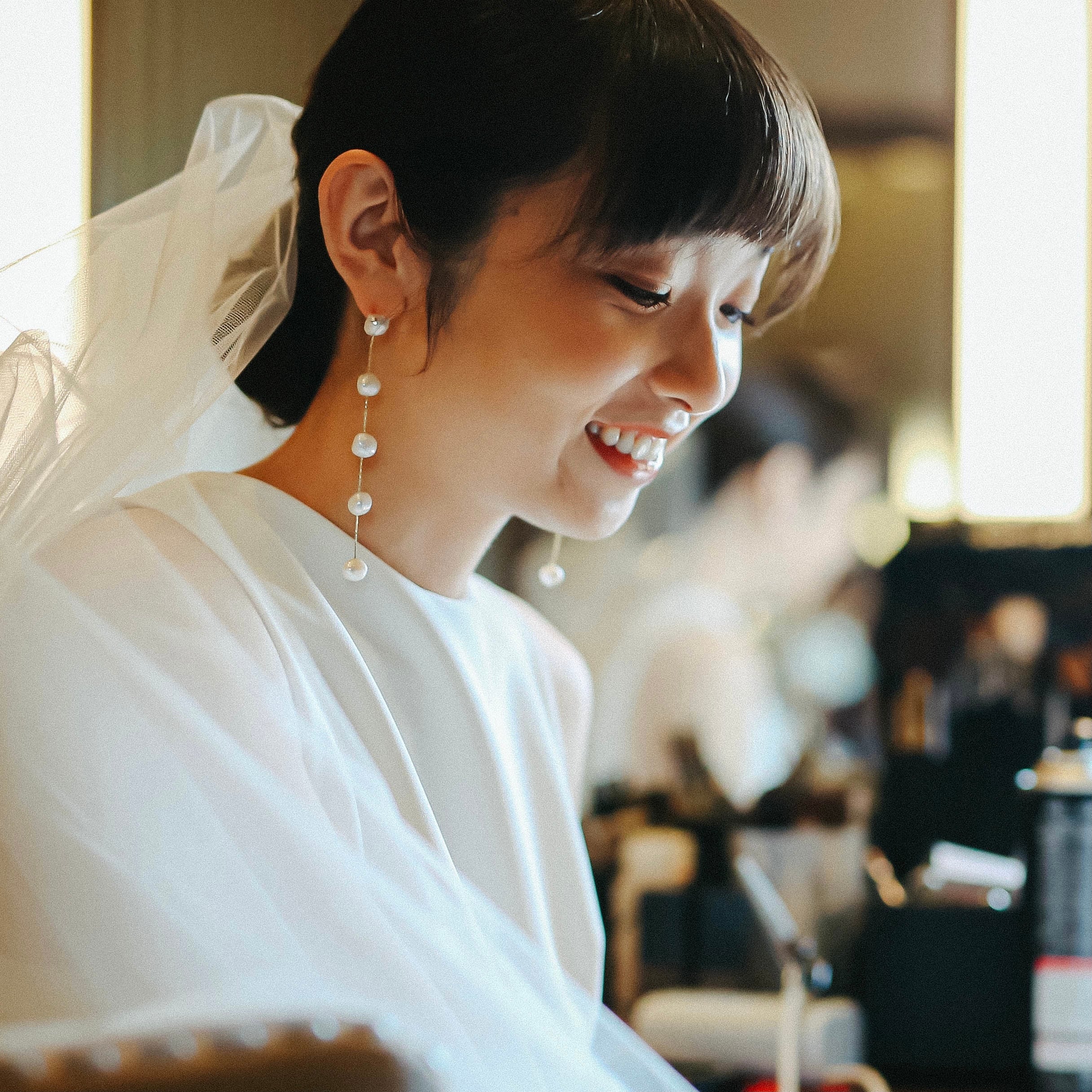 ウェディングピアスセットとトリートドレッシングのベールの４点セット ウェディングピアスセットとトリートドレッシングのベールの4点