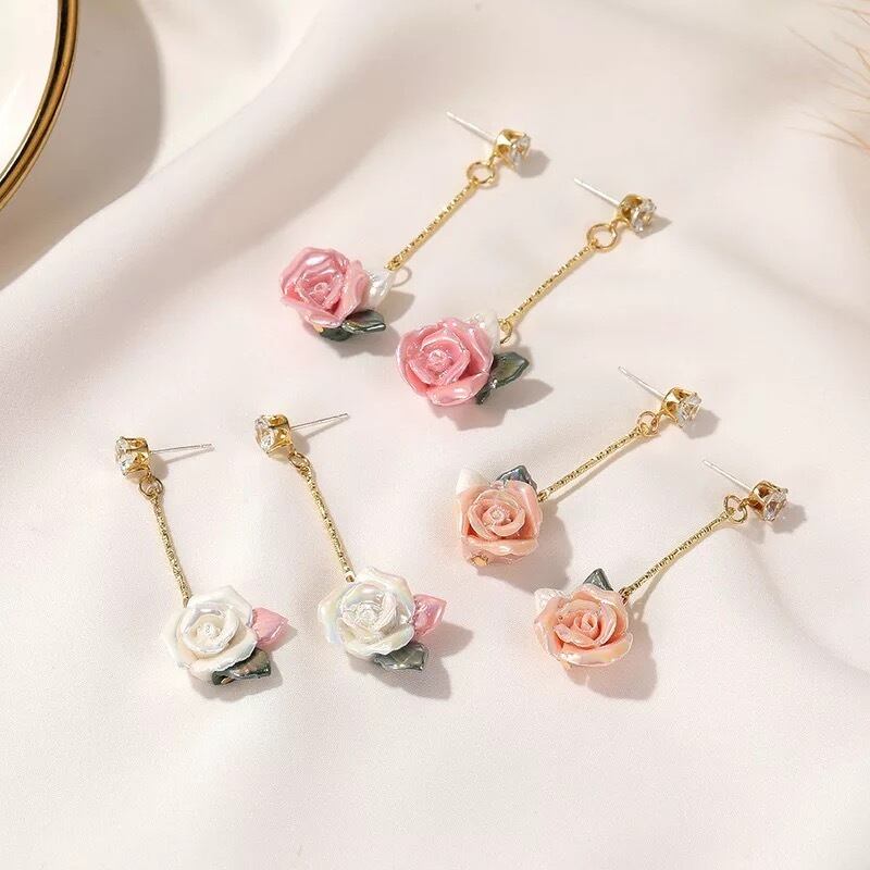 新品即決 ハンドメイド お花 キラキラ ゴールド スタッドピアス バラ ピンク フラワー 可愛い 手作りアクセサリー 綺麗 薔薇 在庫一掃 スタッドピアス 新品即決 ハンドメイド お花 キラキラ ゴールド スタッドピアス バラ ピンク フラワー 可愛い 手作りアクセサリー 綺麗 薔薇 在庫一掃 スタッドピアス