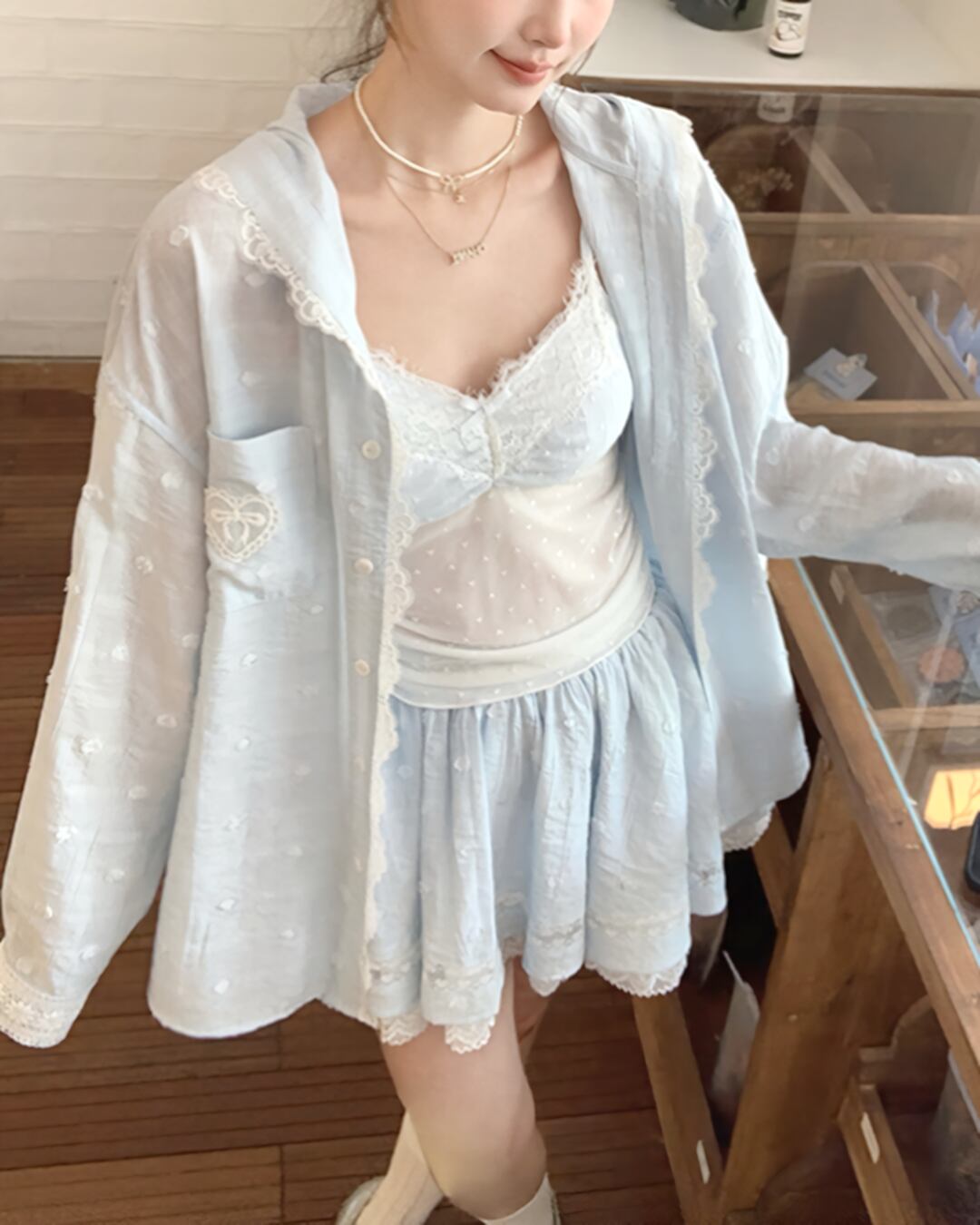 ミストアイスブルーフードシャツ 2505082