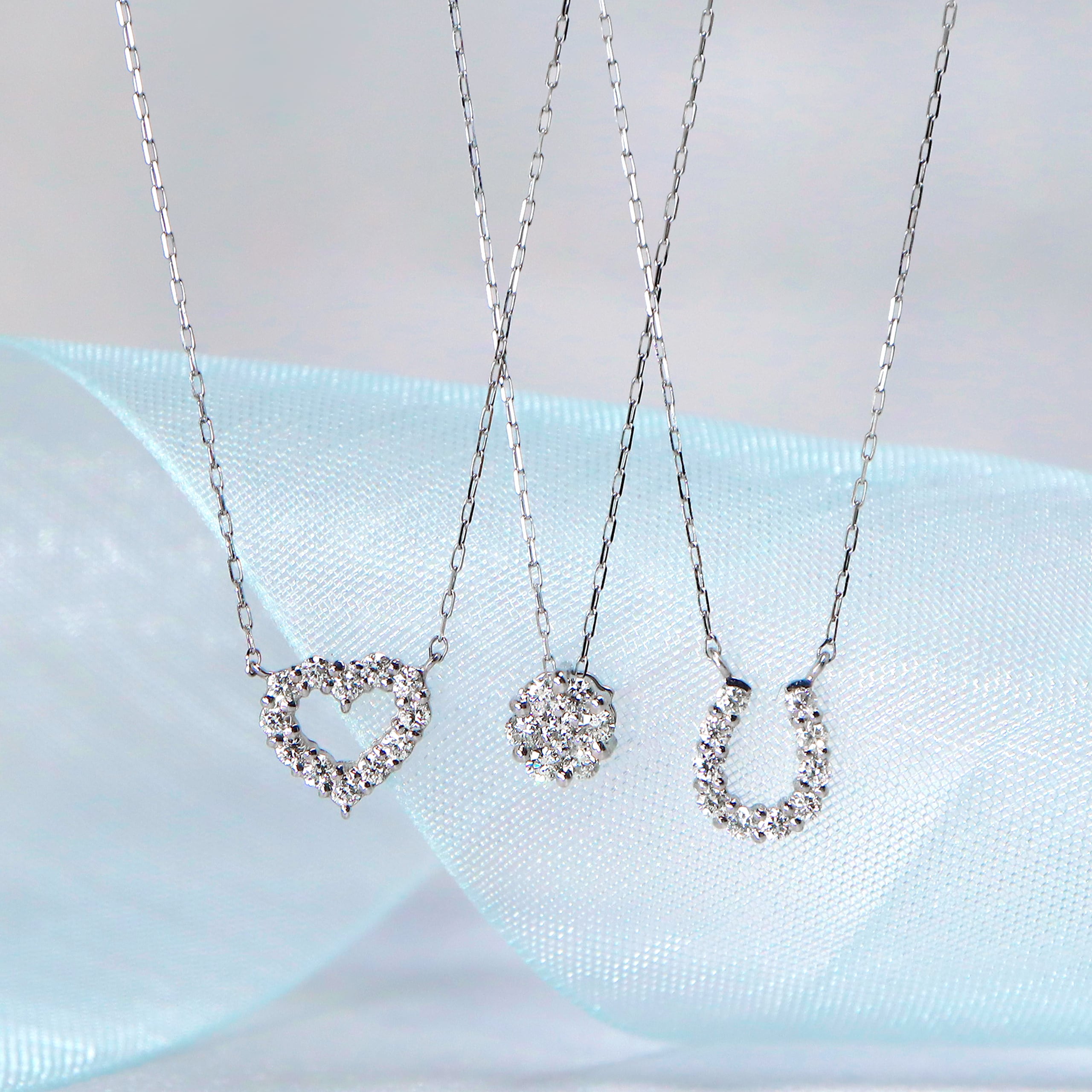 在庫限り】Pt900 ダイヤモンド0.1ct フラワー ネックレスorリング