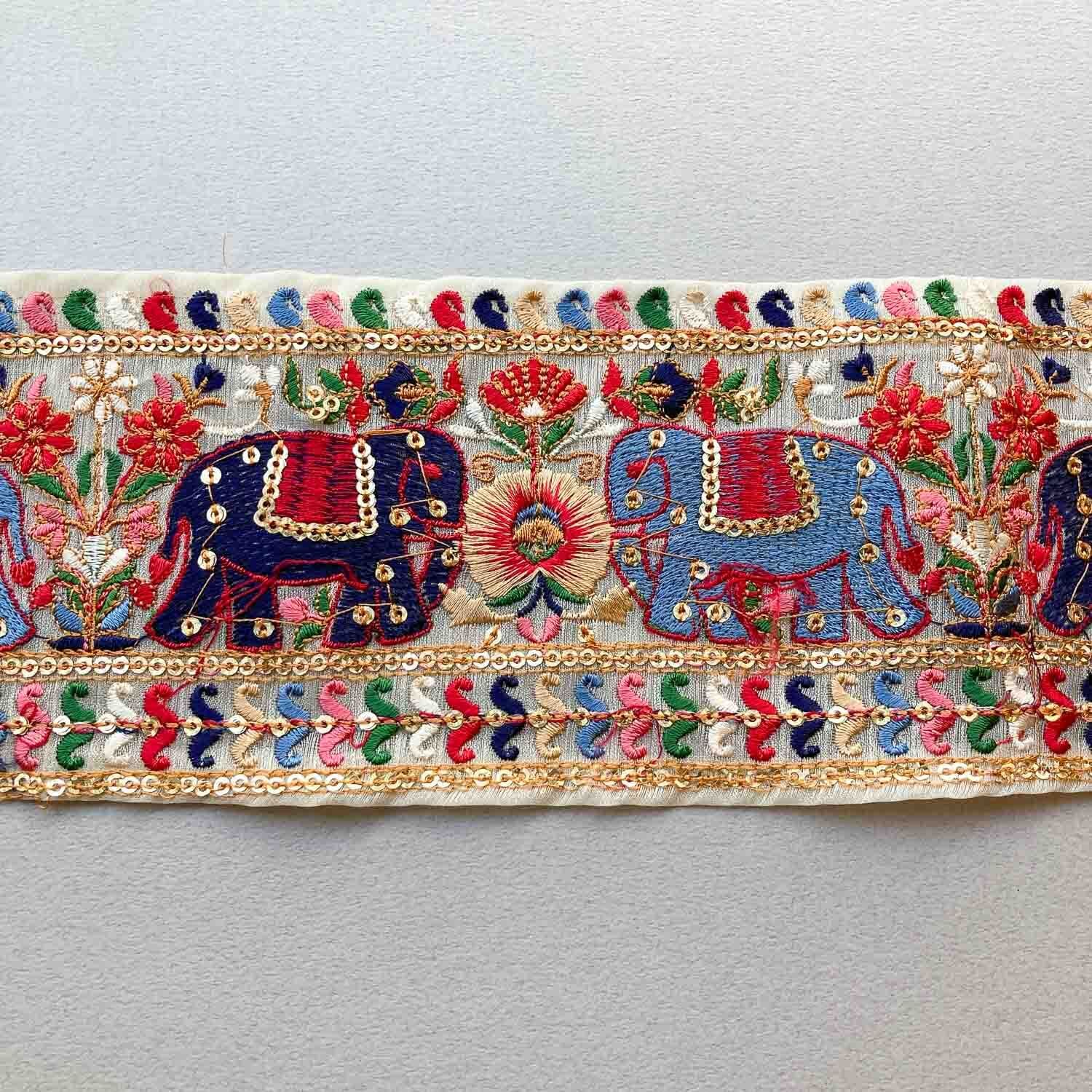 再入荷〉象のインド刺繍リボン（1mカット） | Dua-アクセサリーパーツ