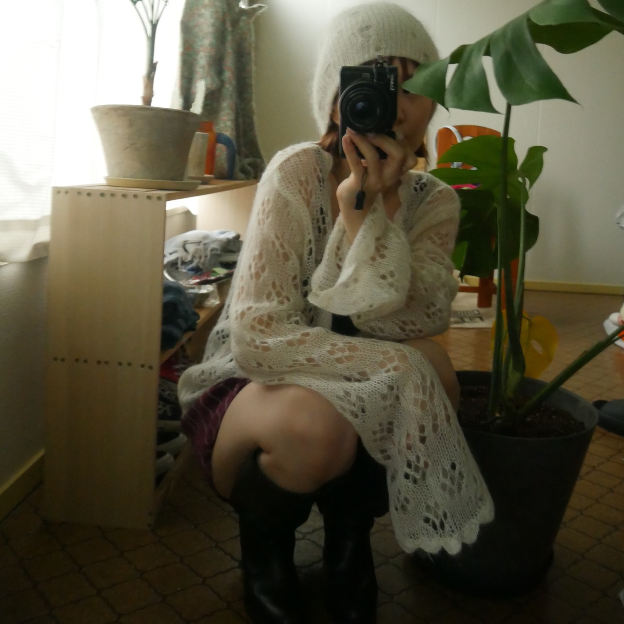 Lace knit cardigan