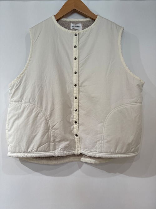 送料無料：Bliss Bunch　ブリスバンチ/コットンツイル裏ボア　前後差ベスト　　オフホワイト