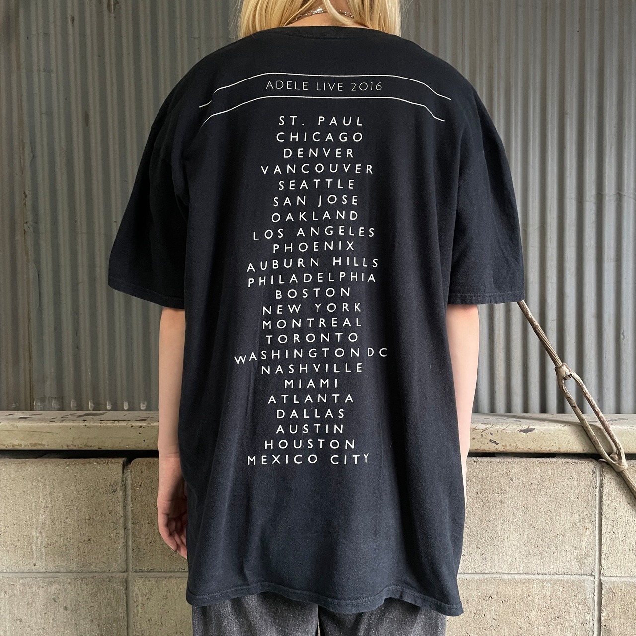 ADELE アデル LIVE 2016 ツアー バンドTシャツ メンズXL 古着 バンT 