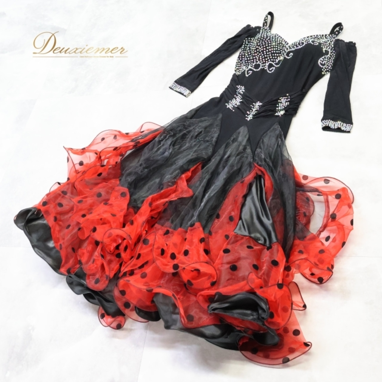 社交ダンス 衣装 ワンピース ドレス 水玉 ドット 赤 黒 フリル レース パーティ 発表会 ブラック系 レッド系 ふんわり スカート ロングドレス ジャズダンス ダンスパーティ 発表会用 ファッション フォーマル レディース おしゃれ かわいい フェミニン 上品