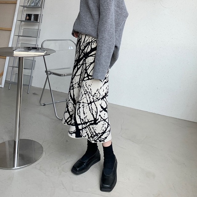 monotone abstract skirt　10005