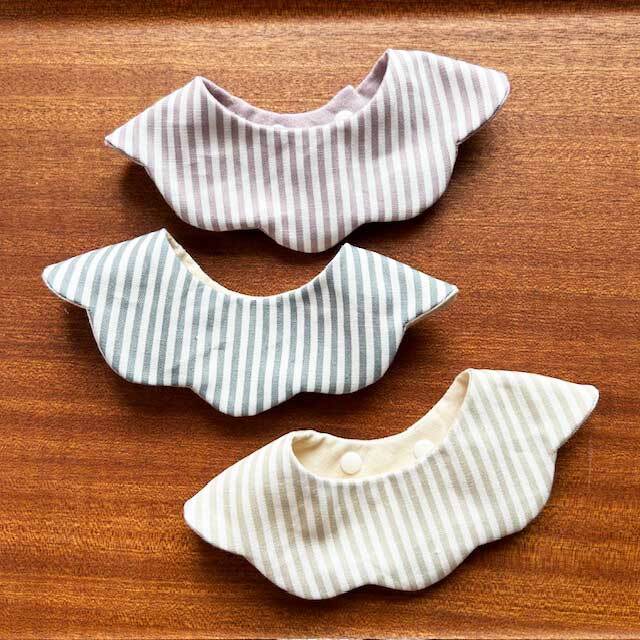 CAT BIB カラフルフラワー×サックス 猫首輪 スタイ首輪 もくもく