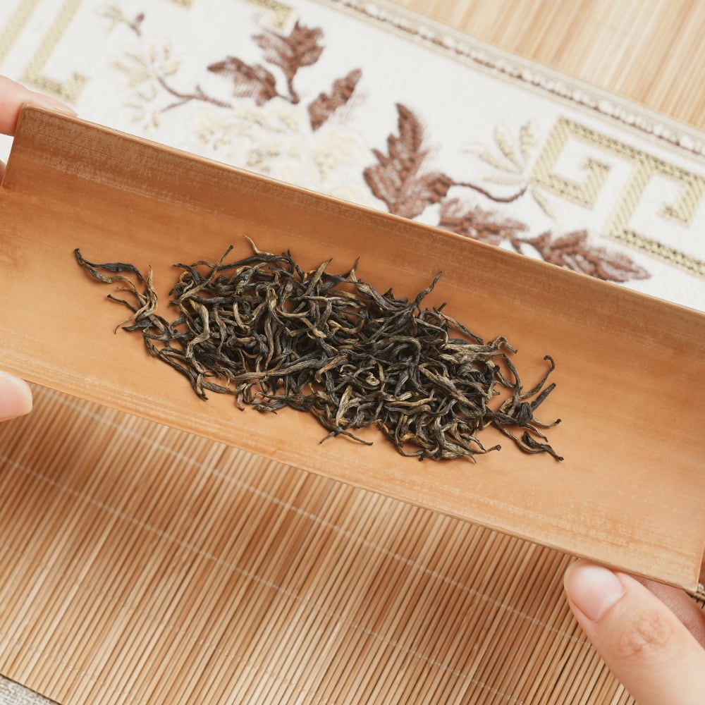 駿眉中国・金駿眉 50g缶 | 正山堂日本