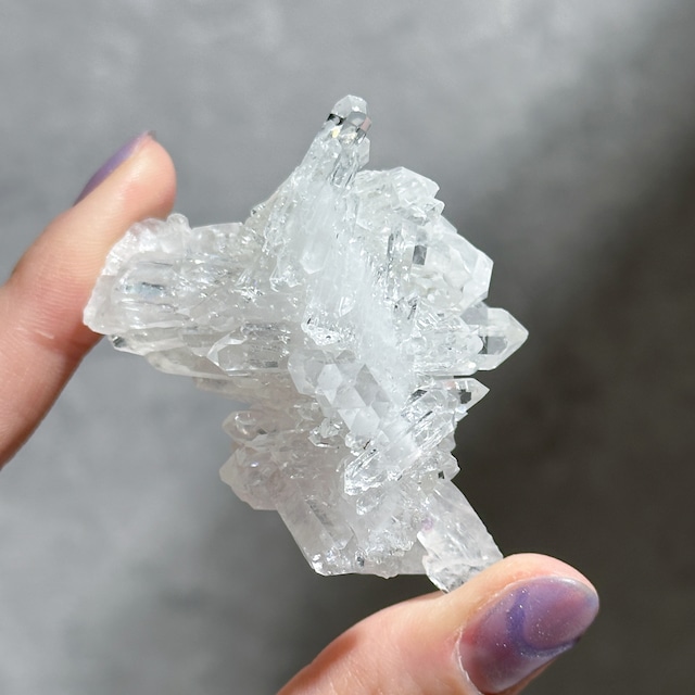 ゼッカ産水晶クリアクォーツ クラスター91◇ Clear Quartz From Zeca de Souza ◇天然石・鉱物・パワーストーン