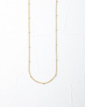 Dot chain necklace