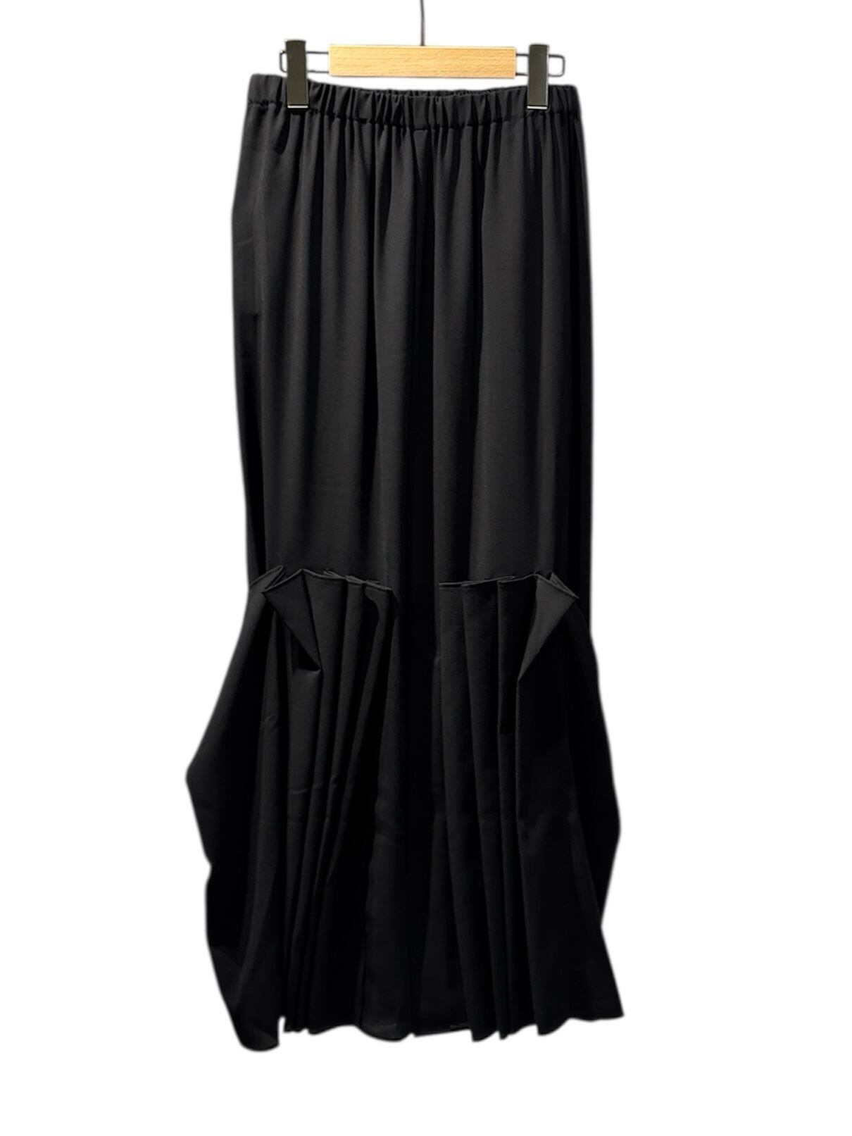 エンフォルド CONNECT-TACK SKIRT ブラック 25AW】ENFOLD エンフォルド / CONNECT-TACK SKIRT / タックス