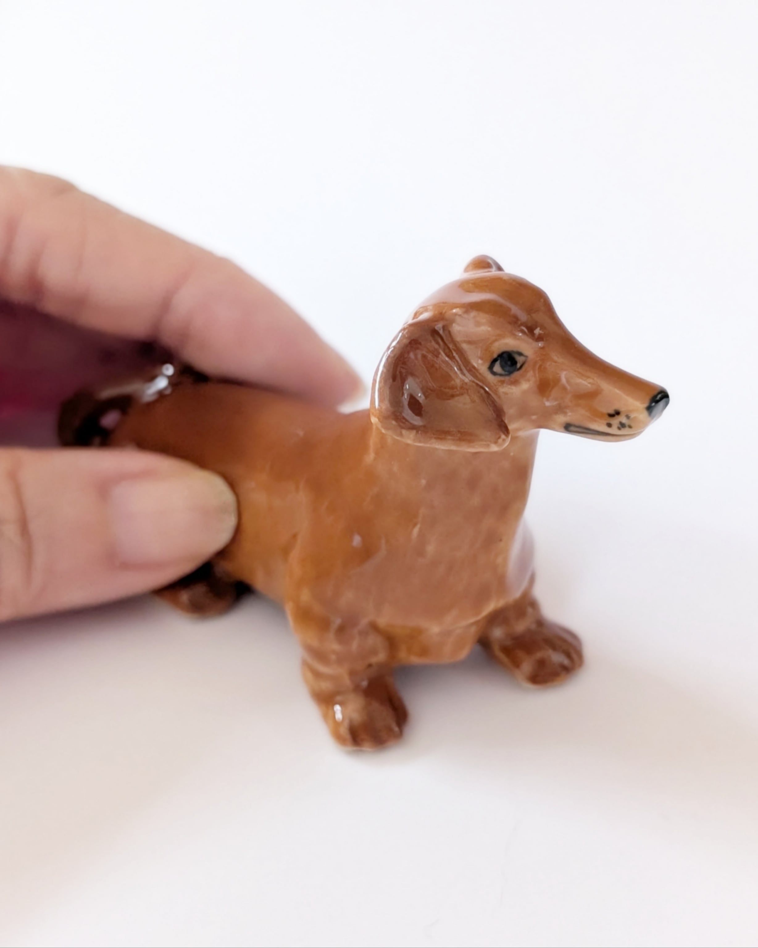 【ミニチュア陶器】 Smooth Dachshund