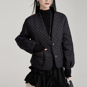 BLACK V-NECK QUILTING CARDIGAN SHORT JACKET 1color M-15045