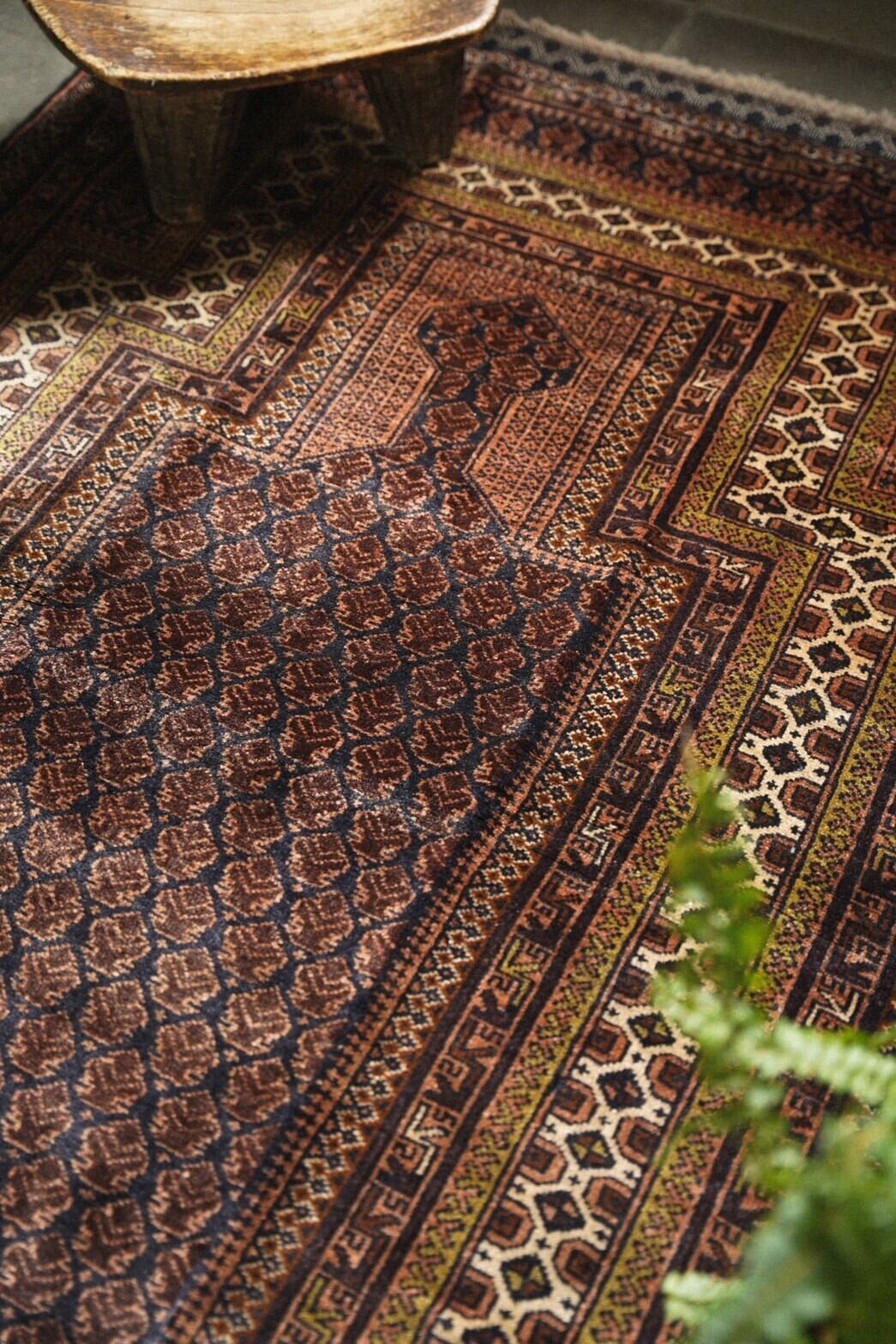 1399-Vintage Dokhtare qazi Baluch rug