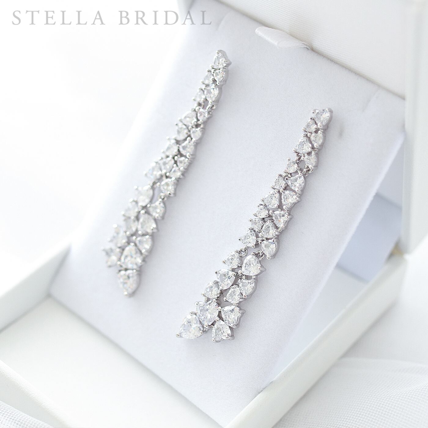 ﾋﾟｱｽ→ｲﾔﾘﾝｸﾞに付替可 | STELLA BRIDAL - オシャレ花嫁さま御用達