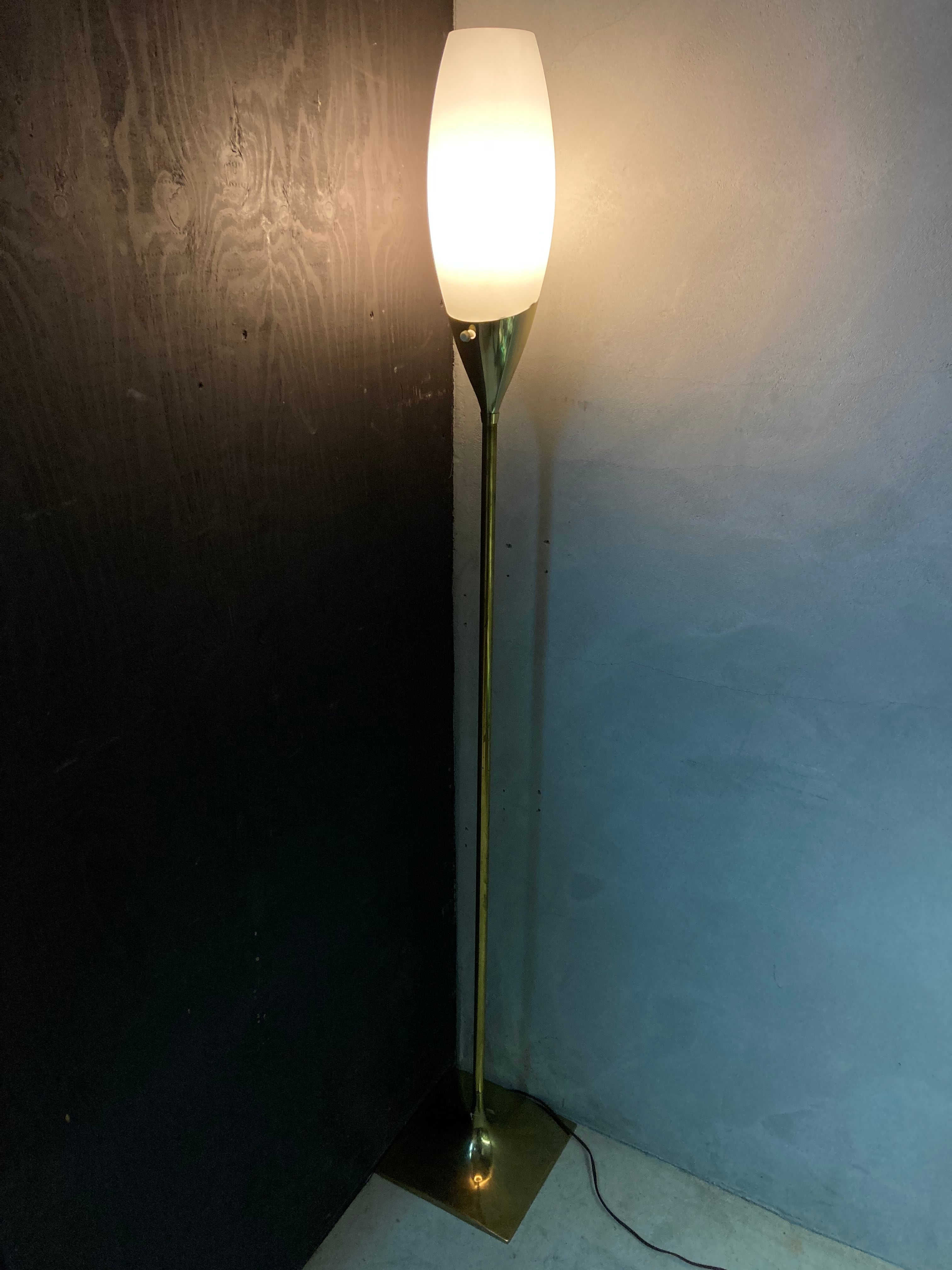 MIDCENTURY GERALD THURSTON LAUREL LAMP  (beady antiques)