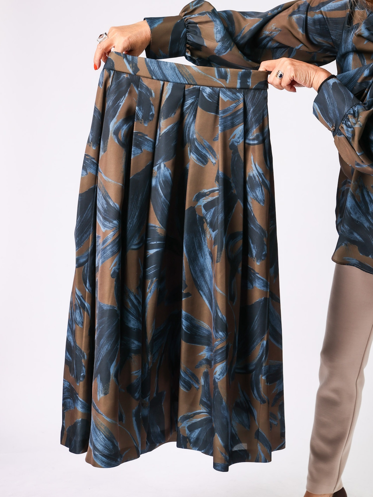 BRAHMIN(プリントタックスカート)