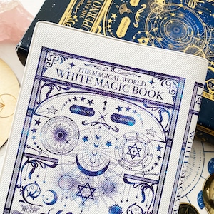 魔法の本のような架空の魔導書"白魔法と錬金術の本" ブックカバー・手帳カバー