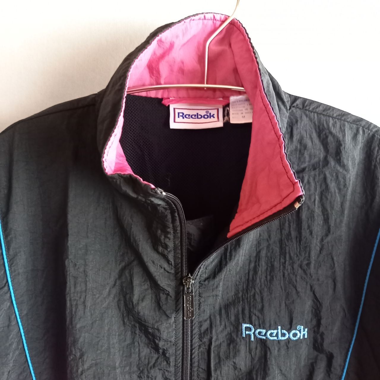 リーボック ナイロンジャケット ストリート