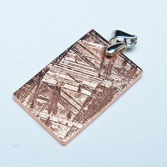 ギベオン ペンダント 隕石 メテオライト ピンクゴールド 一点物 おまかせ便 112-13513