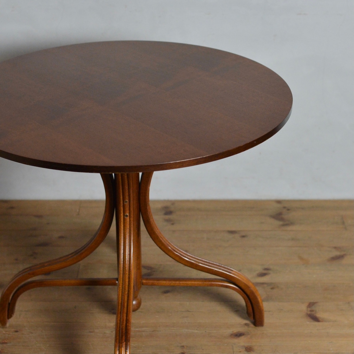 Bentwood Cafe Table / ベントウッド カフェ テーブル〈丸テーブル  