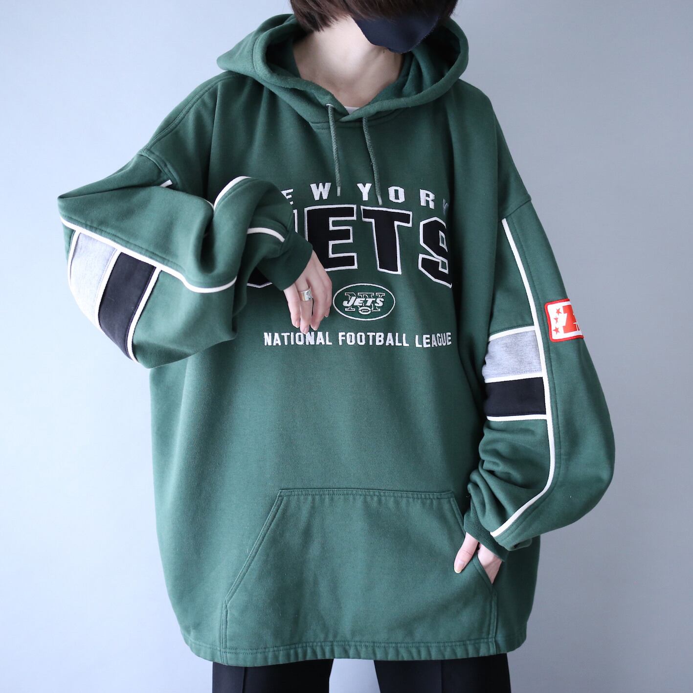 "LEE SPORT" switching and wappen design XXL over silhouette sweat parka