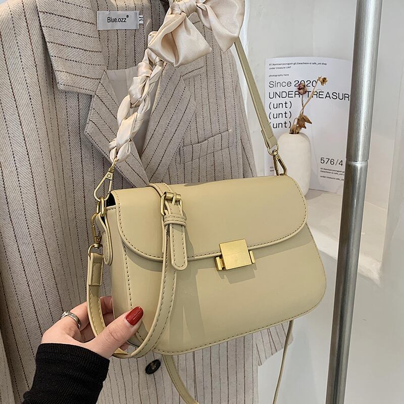 サマーレッド 夏物 スクウェア メッセンジャーバッグ Tiancai_Wing_Bag69313680289