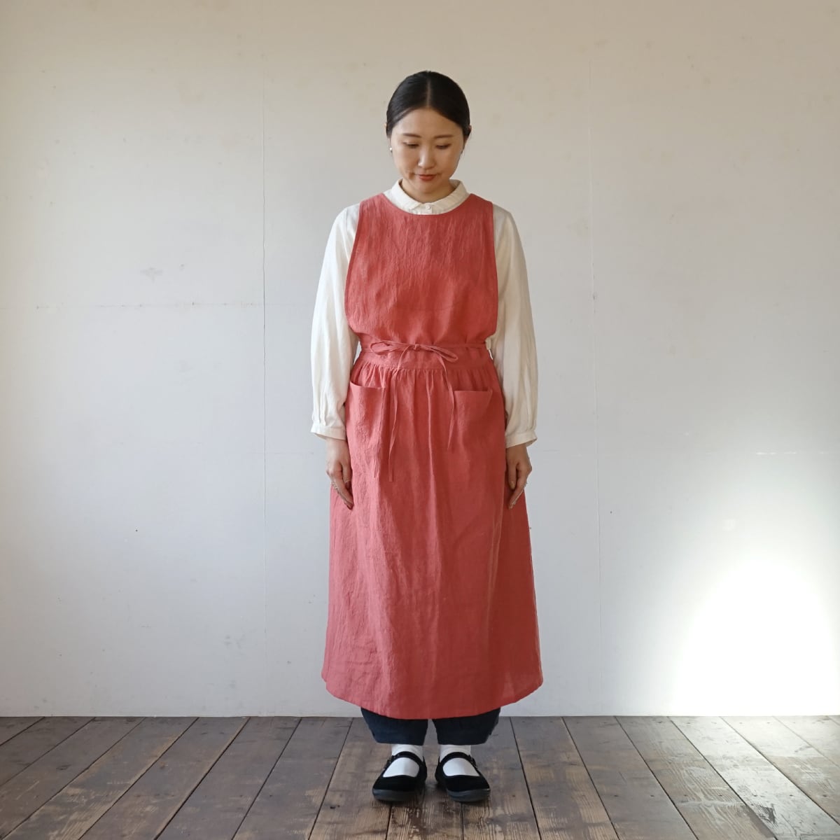ツナメルト様♪専用オーダー赤のワンピース＆グリーンのペチコート リネンコットンタブリエワンピース［バーミリオン］ | minimatoi