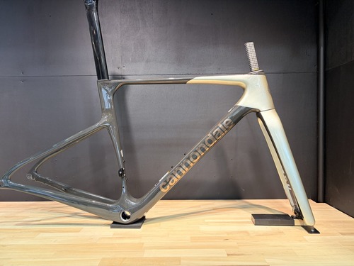【取り置き手配】Cannondale フレームセット｜グレー／シルバー｜サイズ52