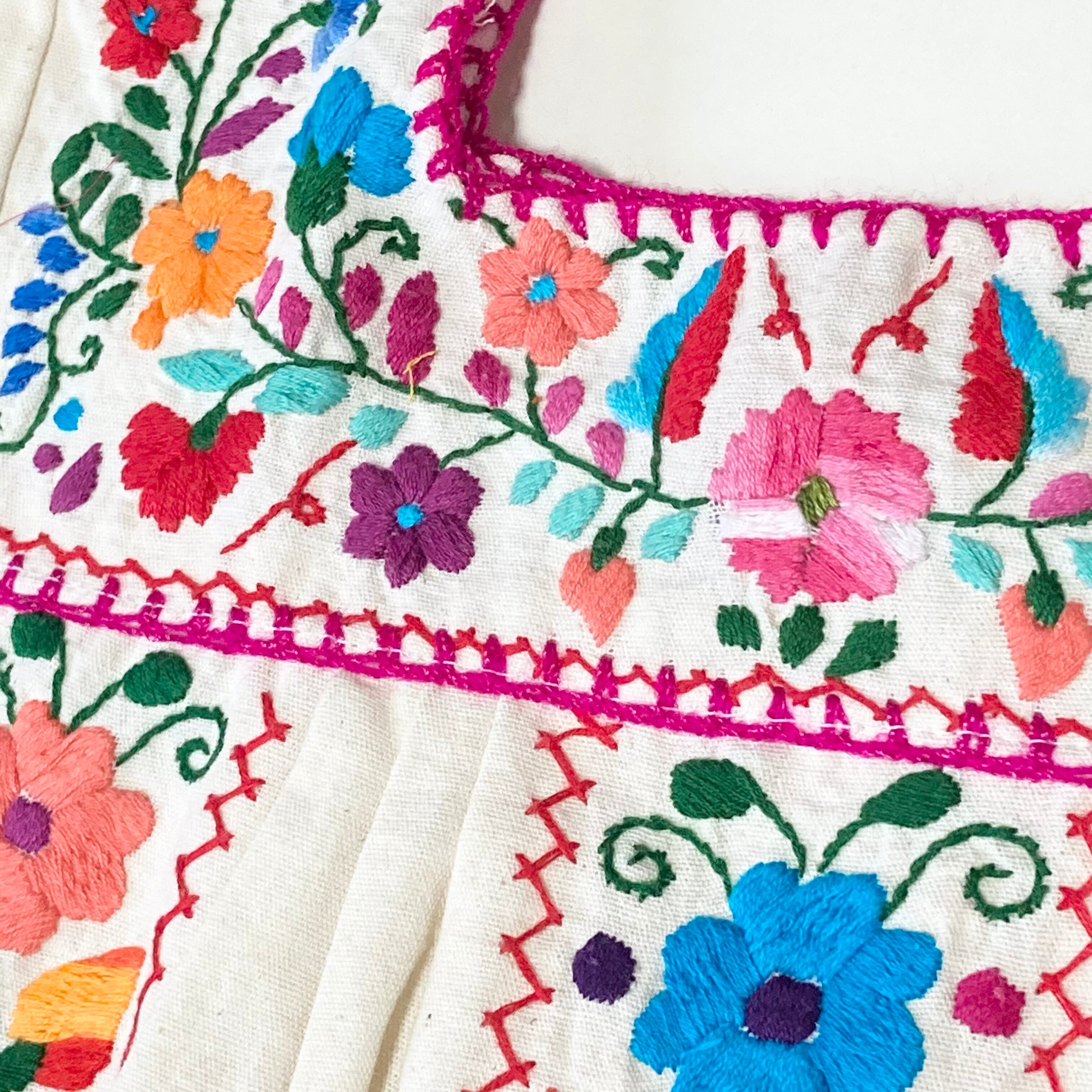 子供用 メキシコ刺繍ワンピース 700サイズぐらい エスニック ヒッピー 1 X E Is