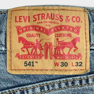 【LEVI'S】541 デニム ジーパン ジーンズ テーパード W30 L32 ゆったりシルエット ダメージ加工 リーバイス US古着