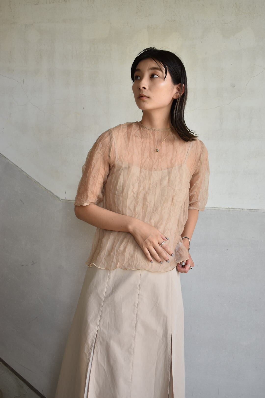 LEINWÄNDE Recycle Organdy Pleats T-Shirts / Beige | physis