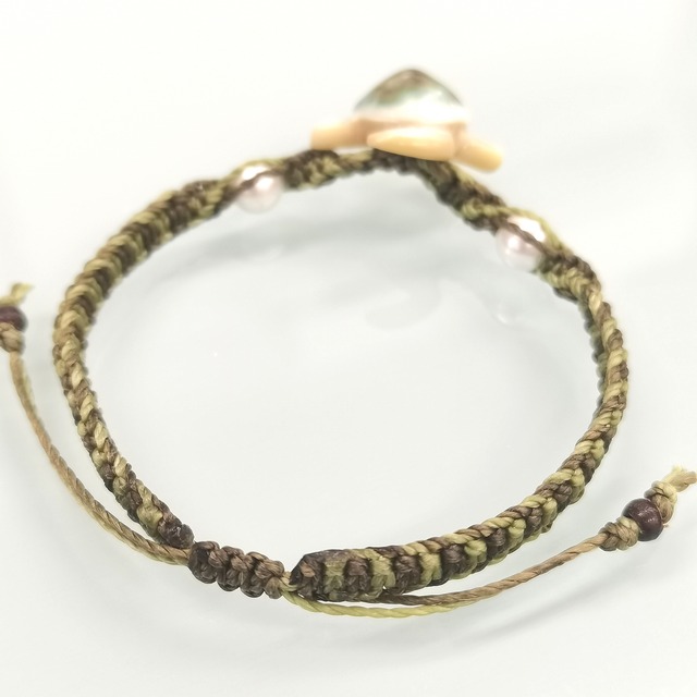 夜光貝 ウミガメ ホヌ ブレスレット ブラウン M